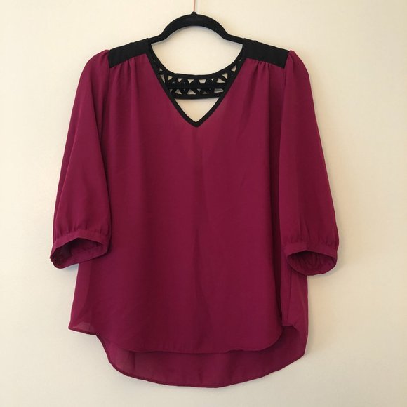 3/4 Sleeve Blouse in Burgundy Size XL - Picture 4 of 11
